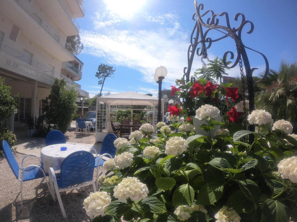 Splendid B&B Морской Милан Экстерьер фото