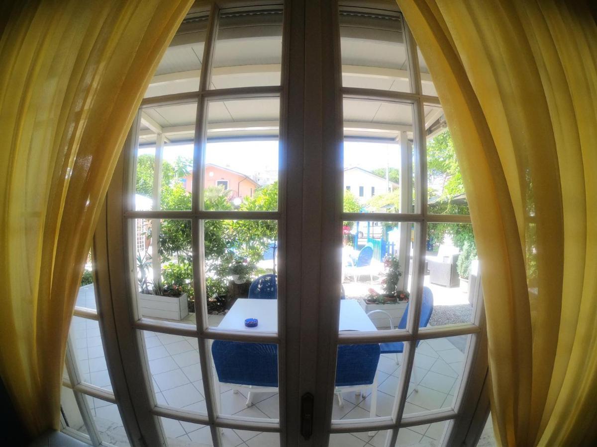 Splendid B&B Морской Милан Экстерьер фото